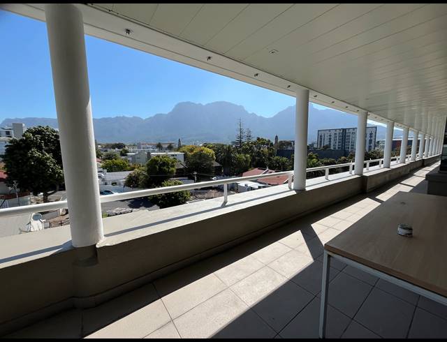 309M² OFFICE TO LET IN CLAREMONT